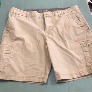 Eddie Bauer cargo shorts